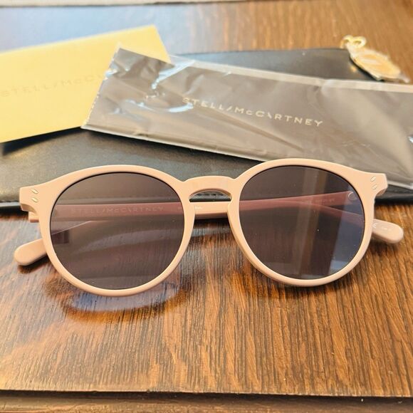 New Authentic Stella McCartney Sunglasses SC0069S Nude with Smoke Lenses Men's - Picture 2 of 6